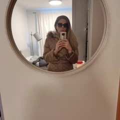 https://fans.ly/kellytranny123