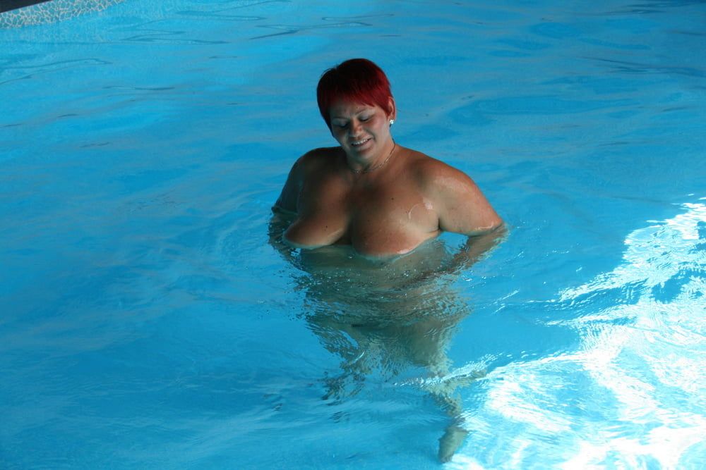  In the private pool #2