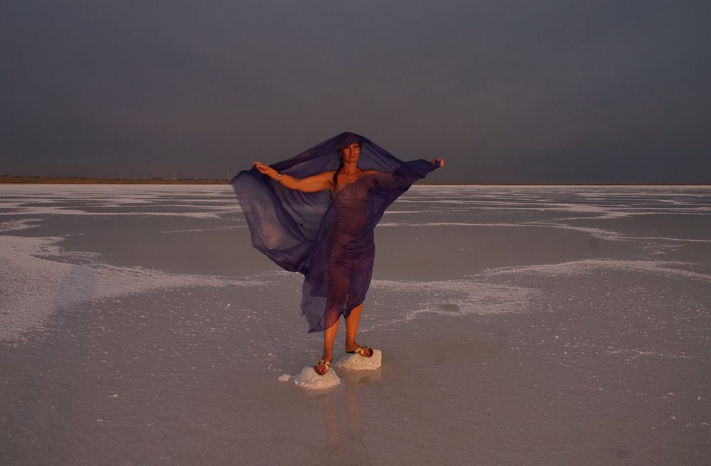 On Sunset-Light with DeepBlue Shawl on Salt- Lake #11