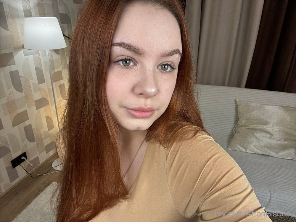 Hannah Free Photos #20