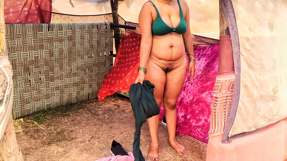 Rajasthani bhabhi outdoor forest sex video #41