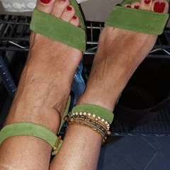 Feet in relax 