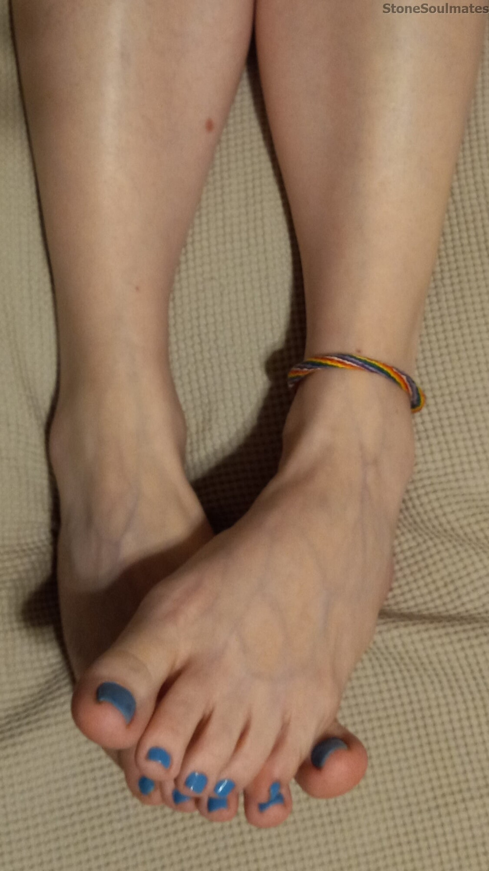 Feet 4 U #8