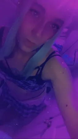 sexy rave school girl         