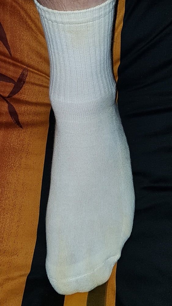 My white Socks - Pee #35