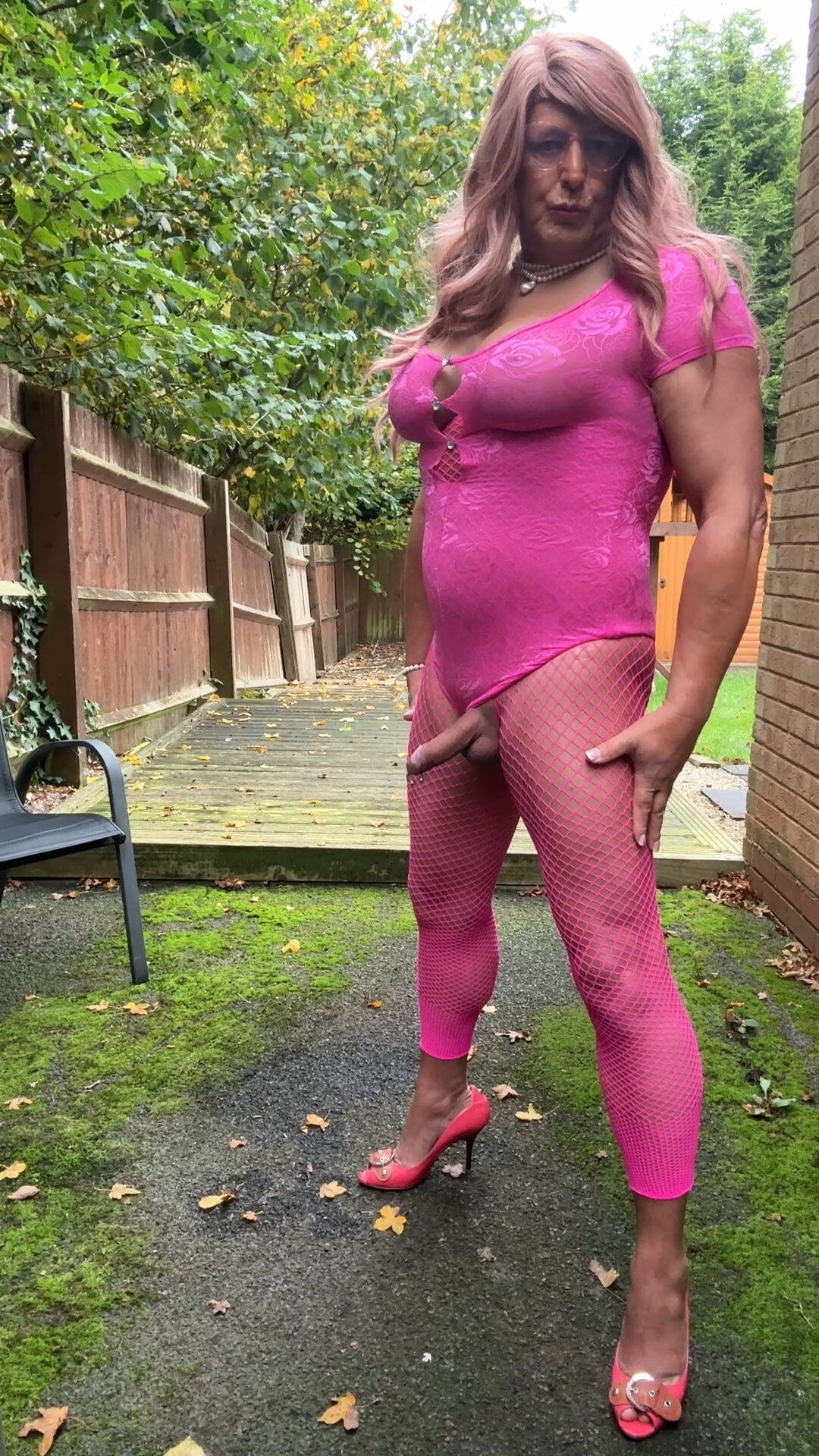 Crossdresser kellycd2022 in pink playsuit and fishnets  #20