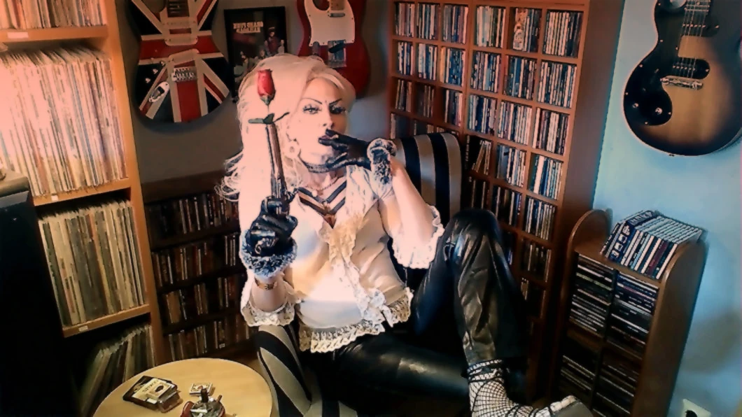 MissRose TS - SHEMALE Smoking - Versatile TS Domina Mistress #14
