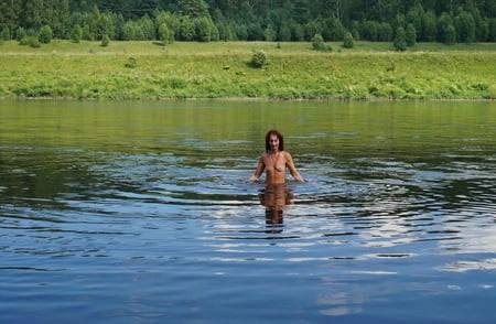 nude playing in volga river         