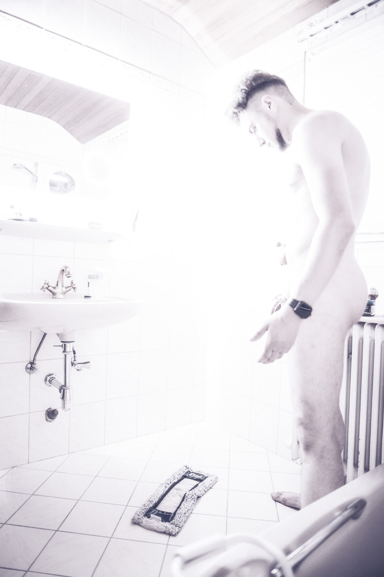 I will clean your bath for free! 