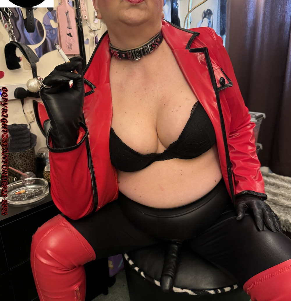 FEMALE DOMINATION #29