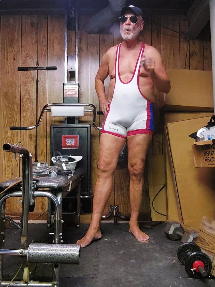 Working out in singlet 