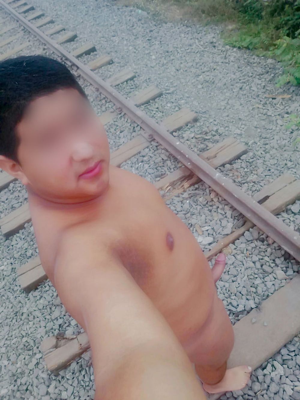 SelfiesNudes en las Vias del Tren  #14