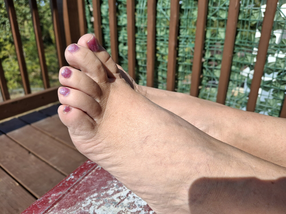 My girlfriends cute painted toes  #20