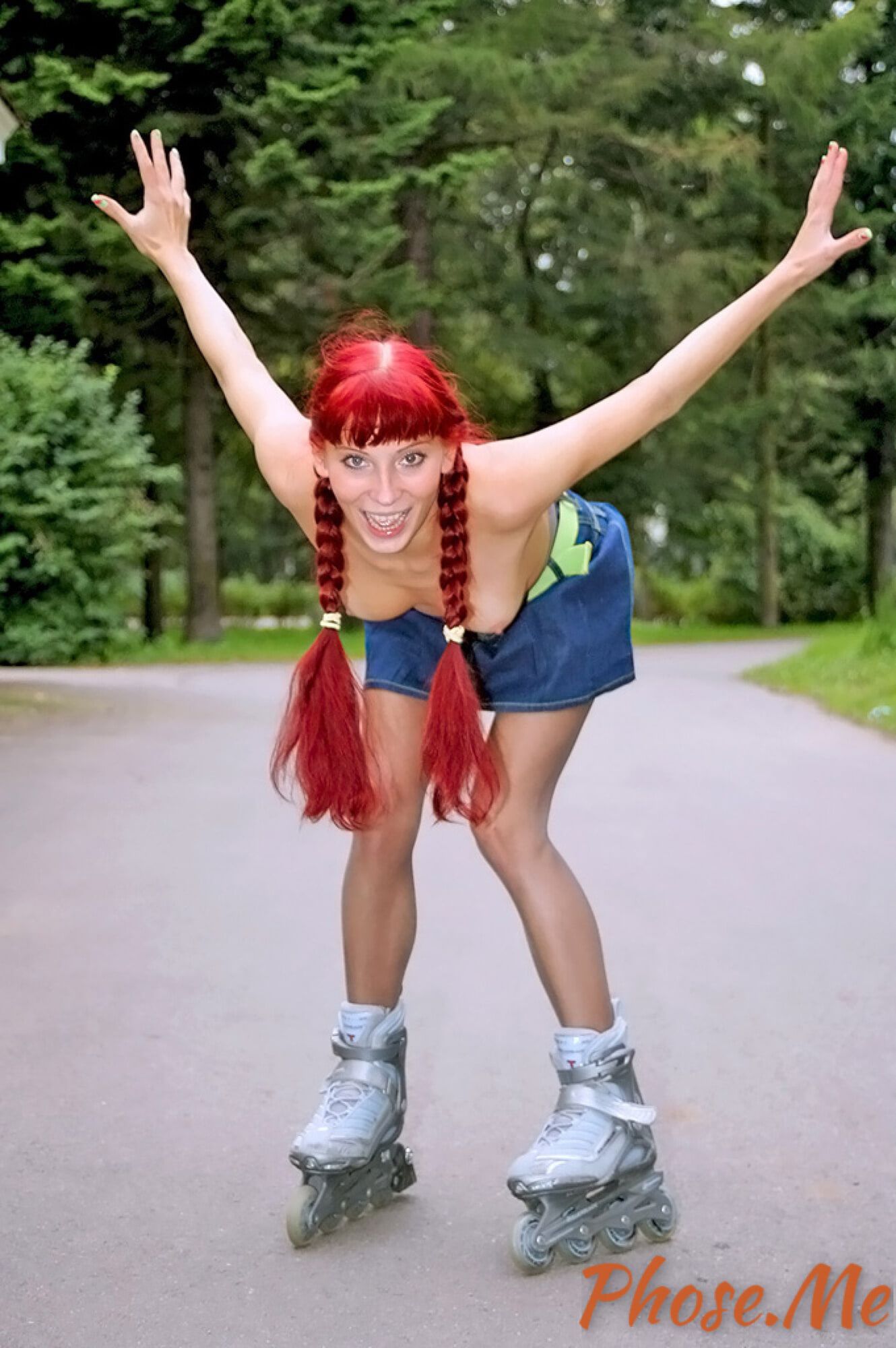 Redhead On Rollerblades Wearing Pantyhose #47