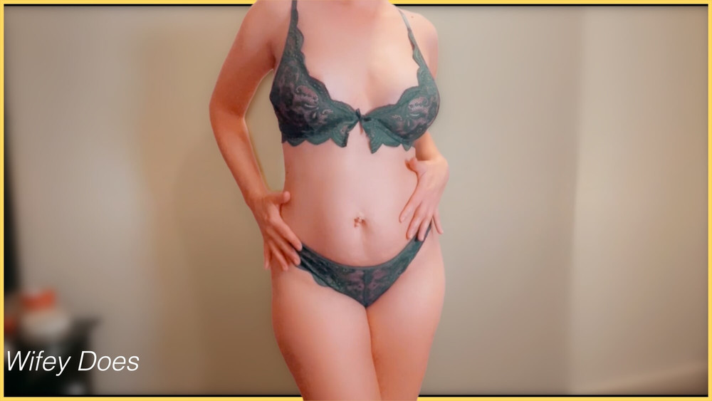 Wifey looks amazing in this sexy green lingerie #9