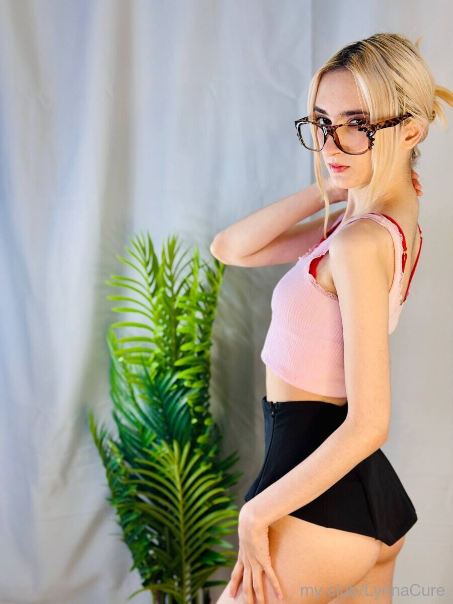 Kate Free Photos #49