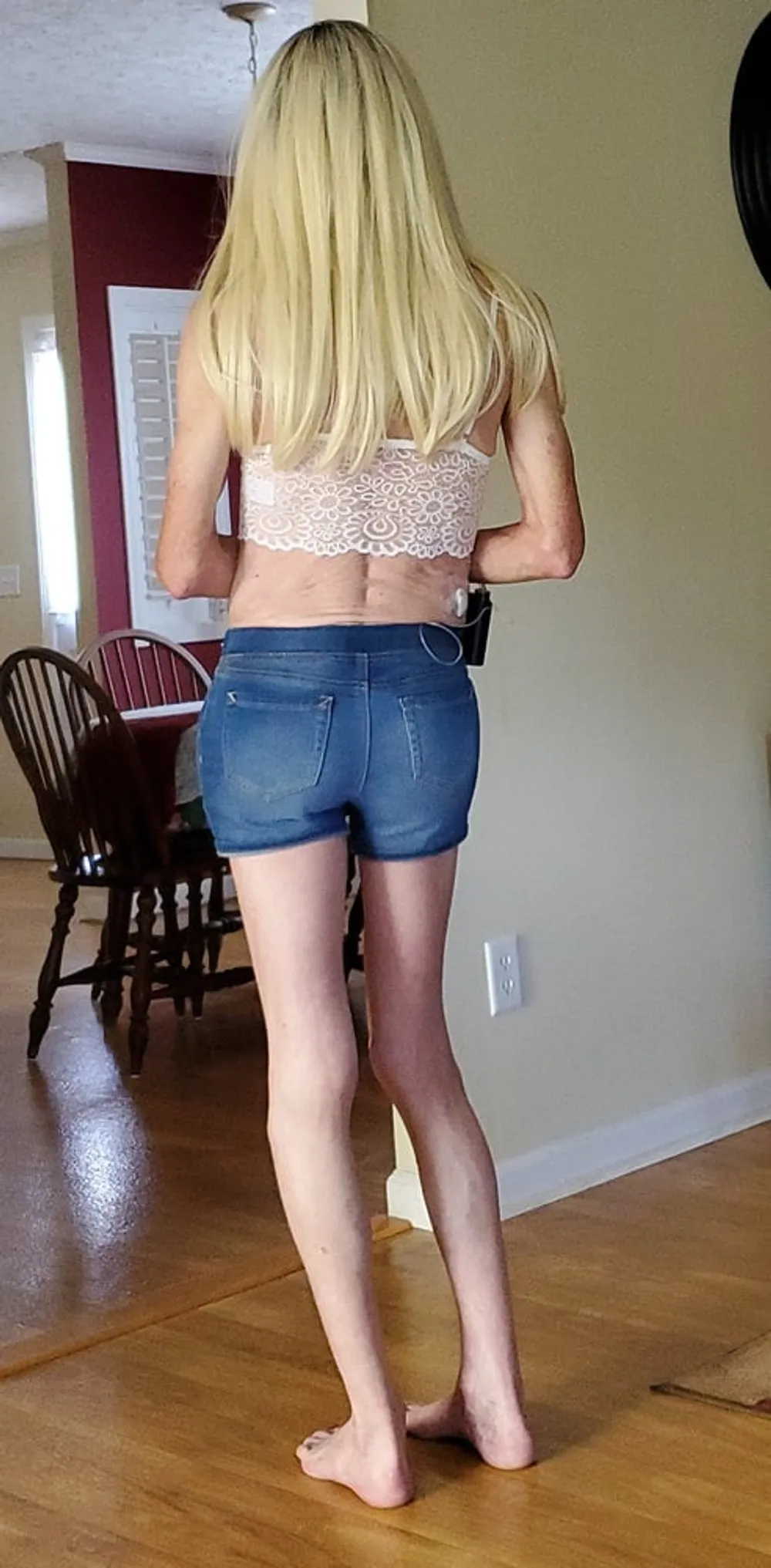 Bobbie short shorts #6