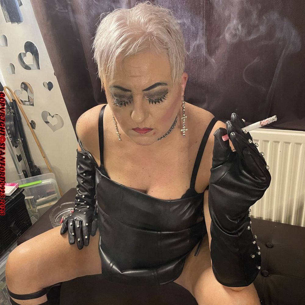 SHIRLEY I AM A WHORE WHO LOVES SMOKING FUCKING #45