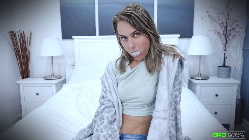 Chloe Toy - Self Gag Goes Wrong ( GagAttack.NL )  #5