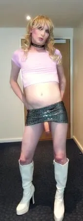 sissy sandra in pink top posing         