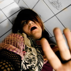 Saranette Obeys