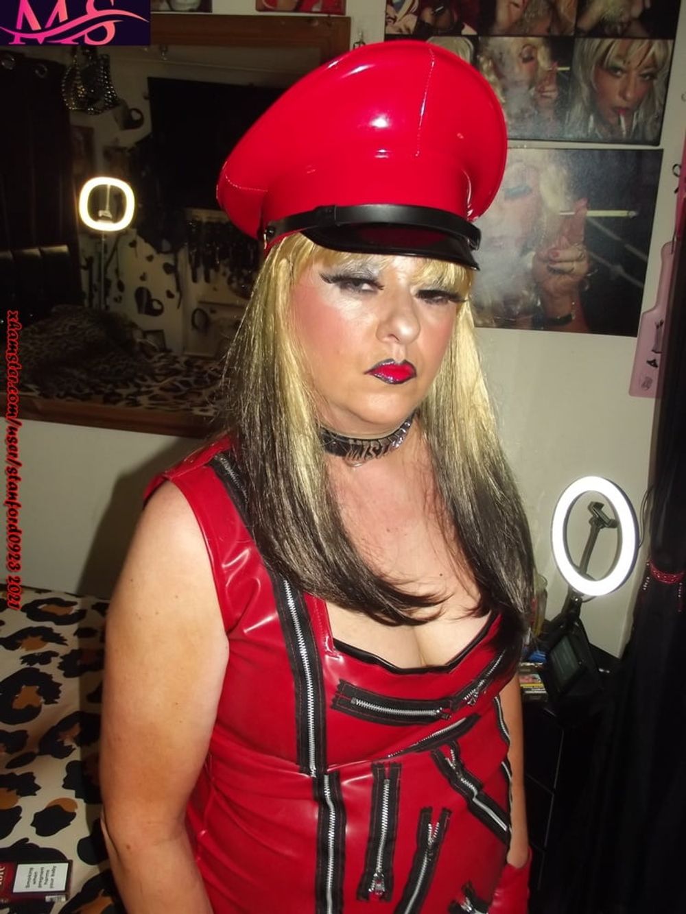 MISTRESS SMOKE PT 25 LETS HER GUARD DOWN