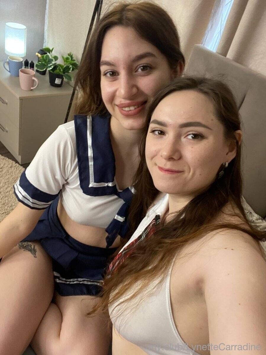 Blair with Gwen Free Photos #29