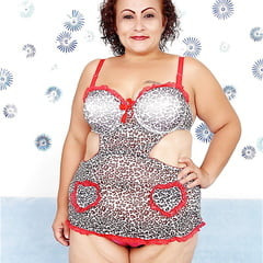 Sexy and horny mature BBW Rosa Diez