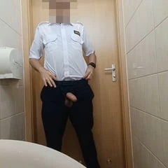 Security Guard 84