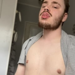 Wet Mouth From A Horny White Gooner 