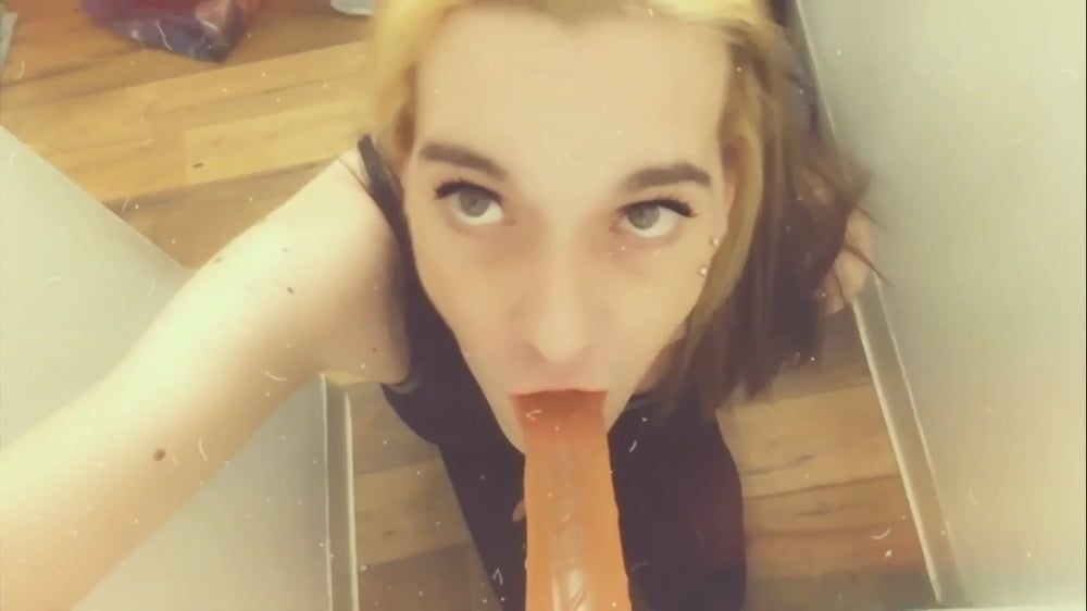 Pretty Blowjob Princess #46