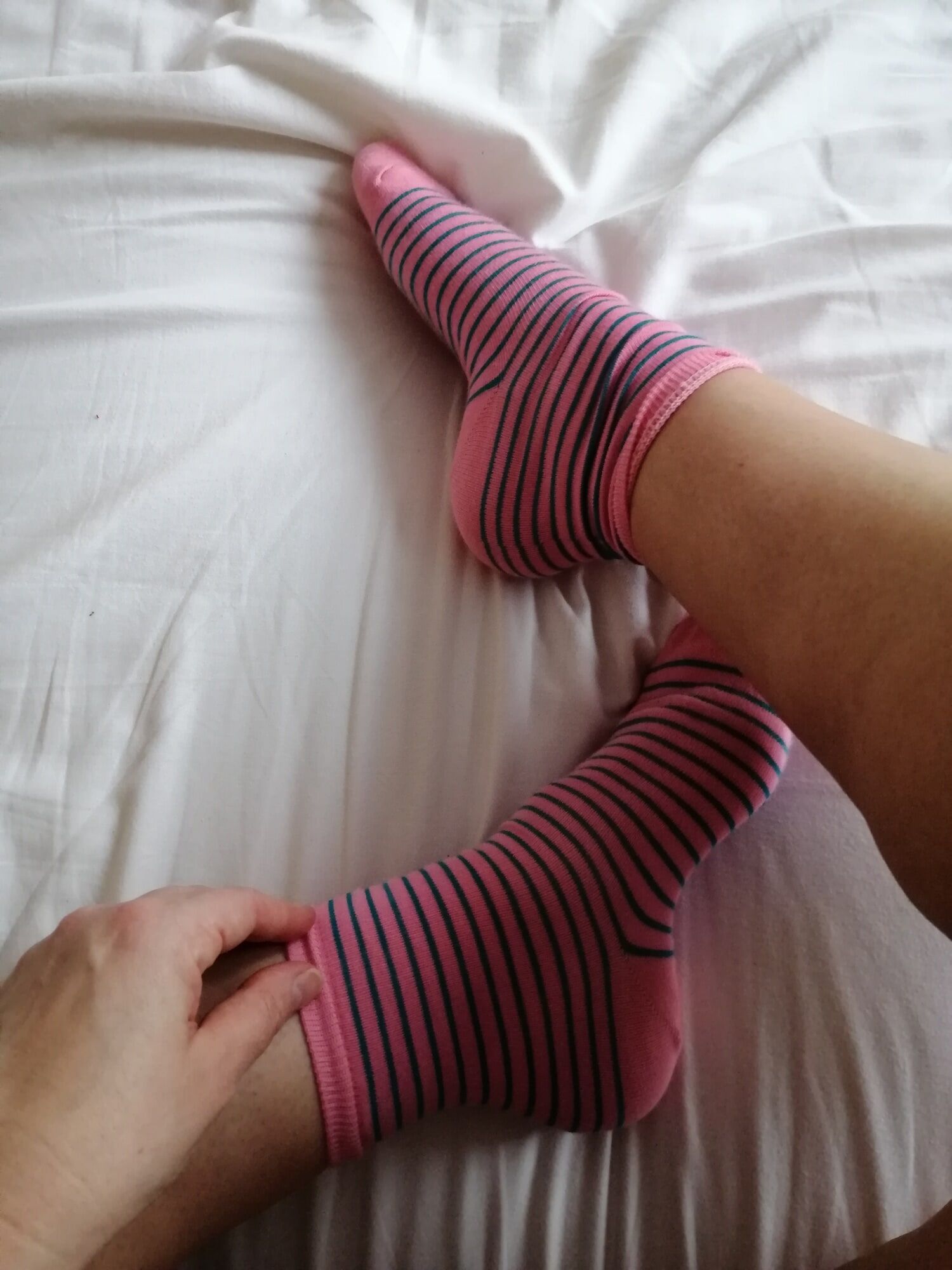 MILF Kitty Queen in her pink socks and panties - PAWG #16