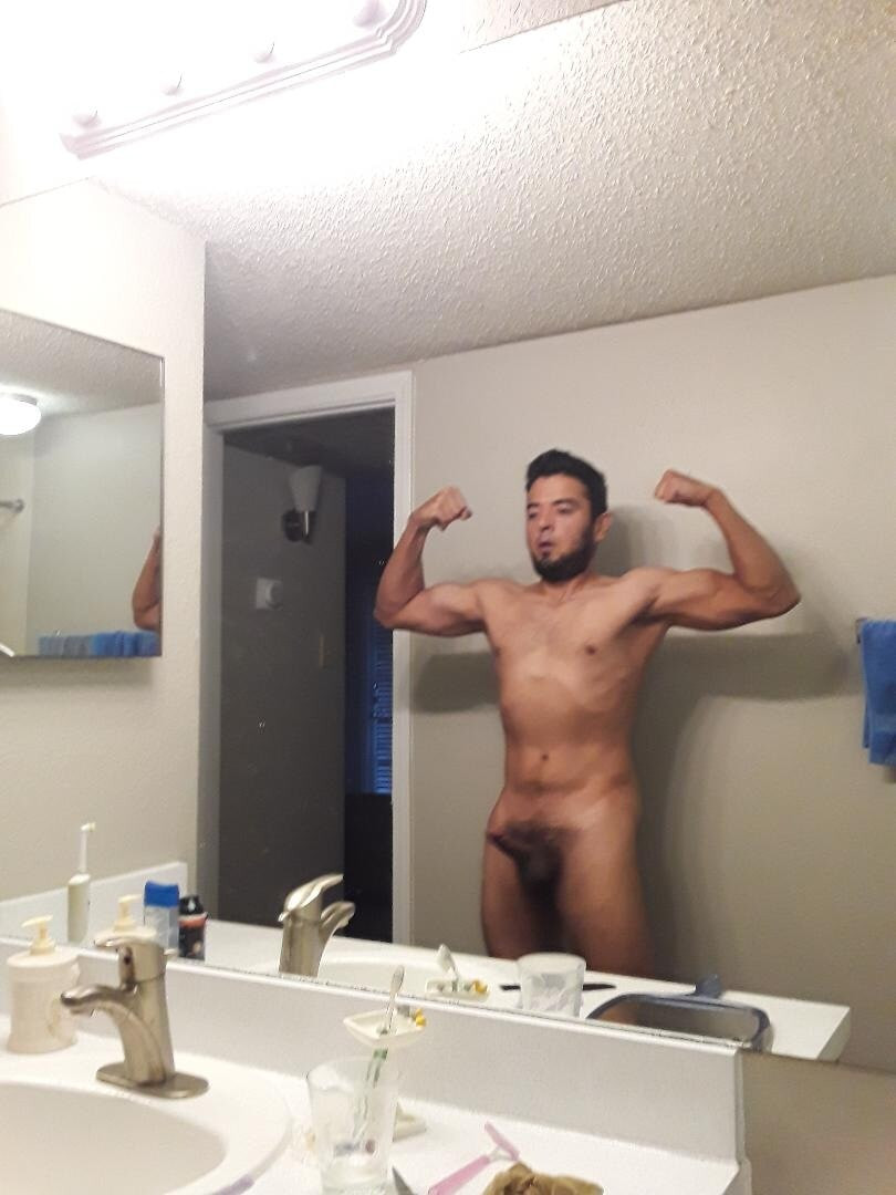44 Hispanic 5'9 160 pounds #2