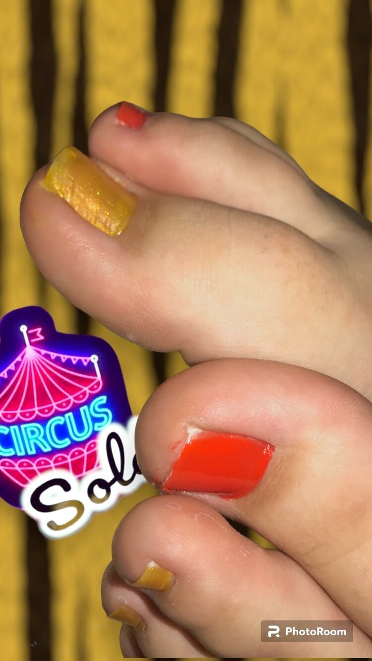 Ari’s sexy feet close up #6