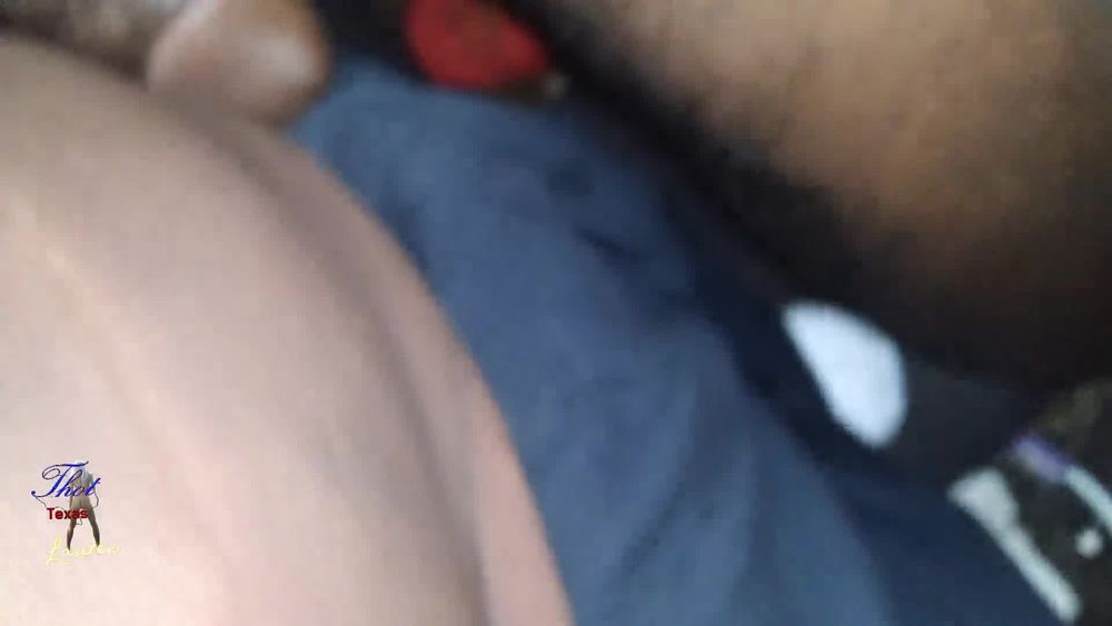 Real Amateur Cumshot on Ebony Milf Full Of Cum Backseat Fuck #28