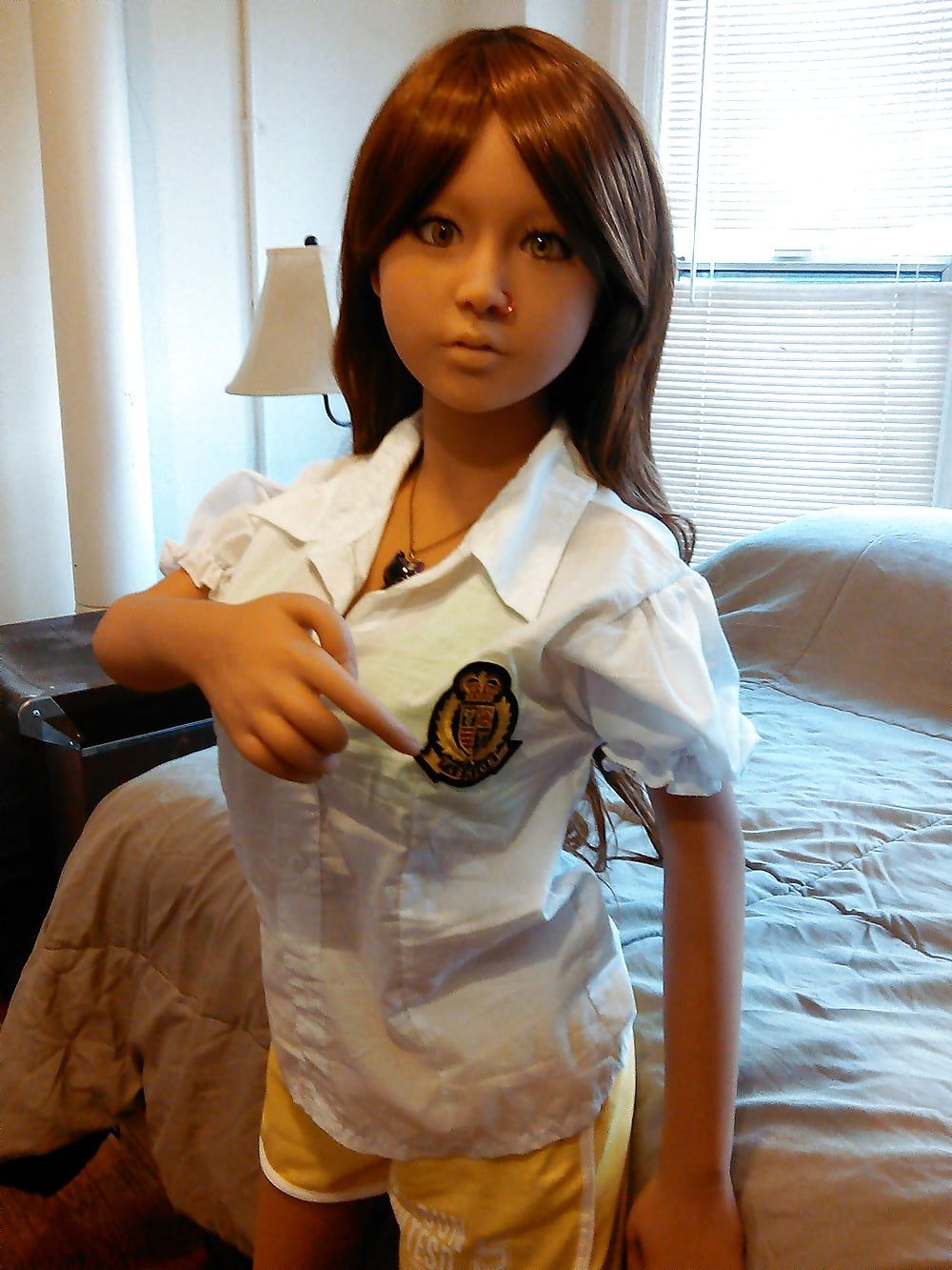 Nina in uniform
