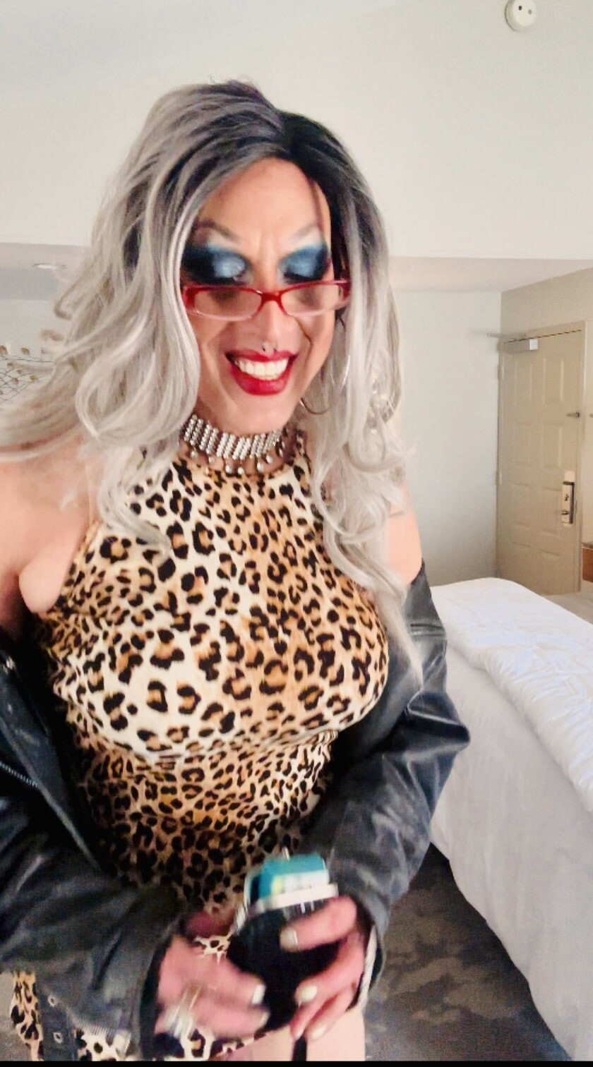 Marilyn Trophy Wife Material pt2 #8