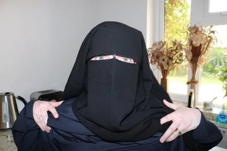 burqa         