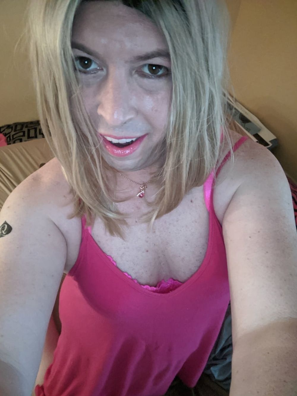 QoS Sissy Snowbunny Having Fun #5