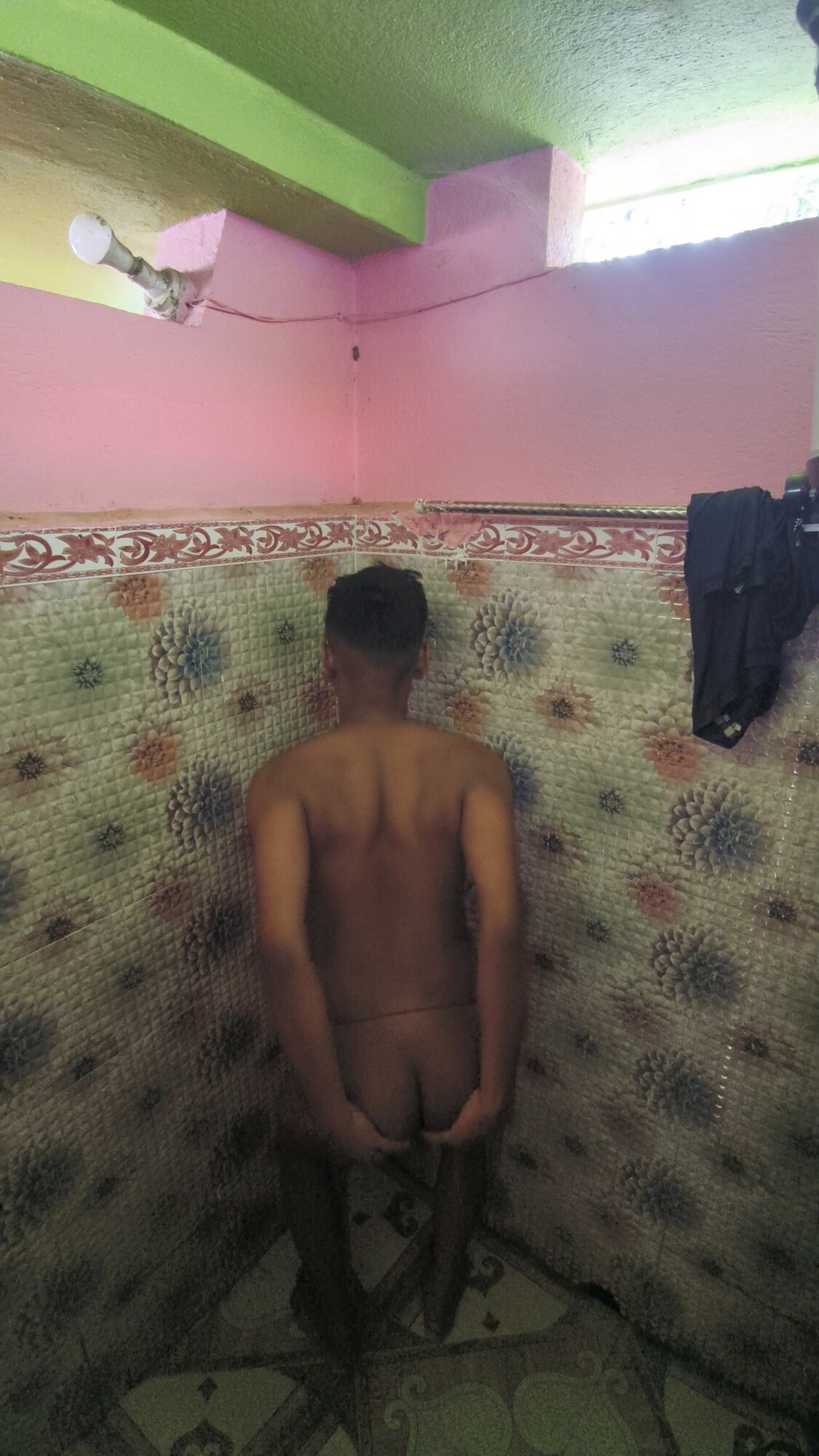 My back Ass 🥵 
