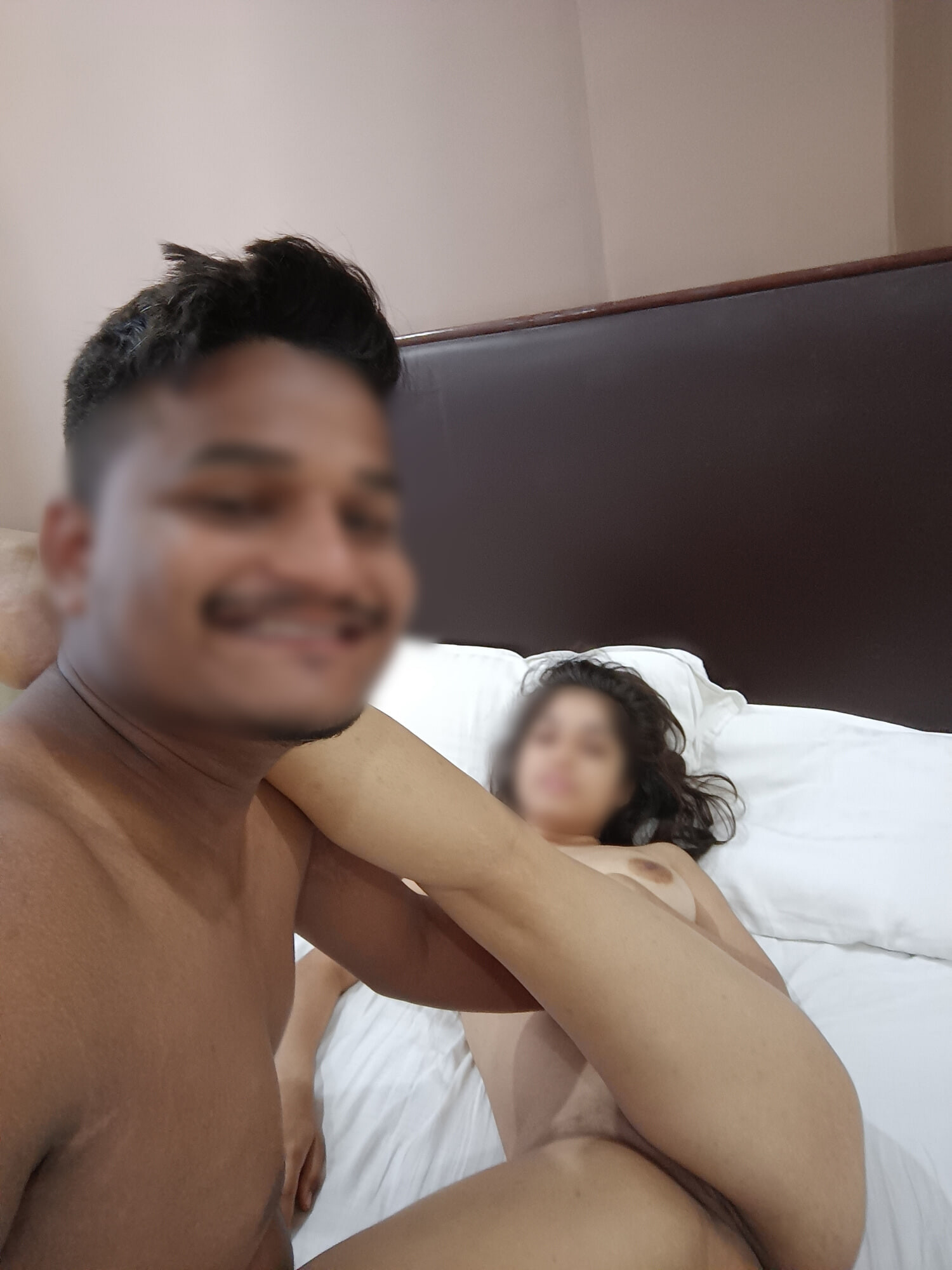 Male & Female Slaves Having Sex, Pet Rishu Enjoying It Much