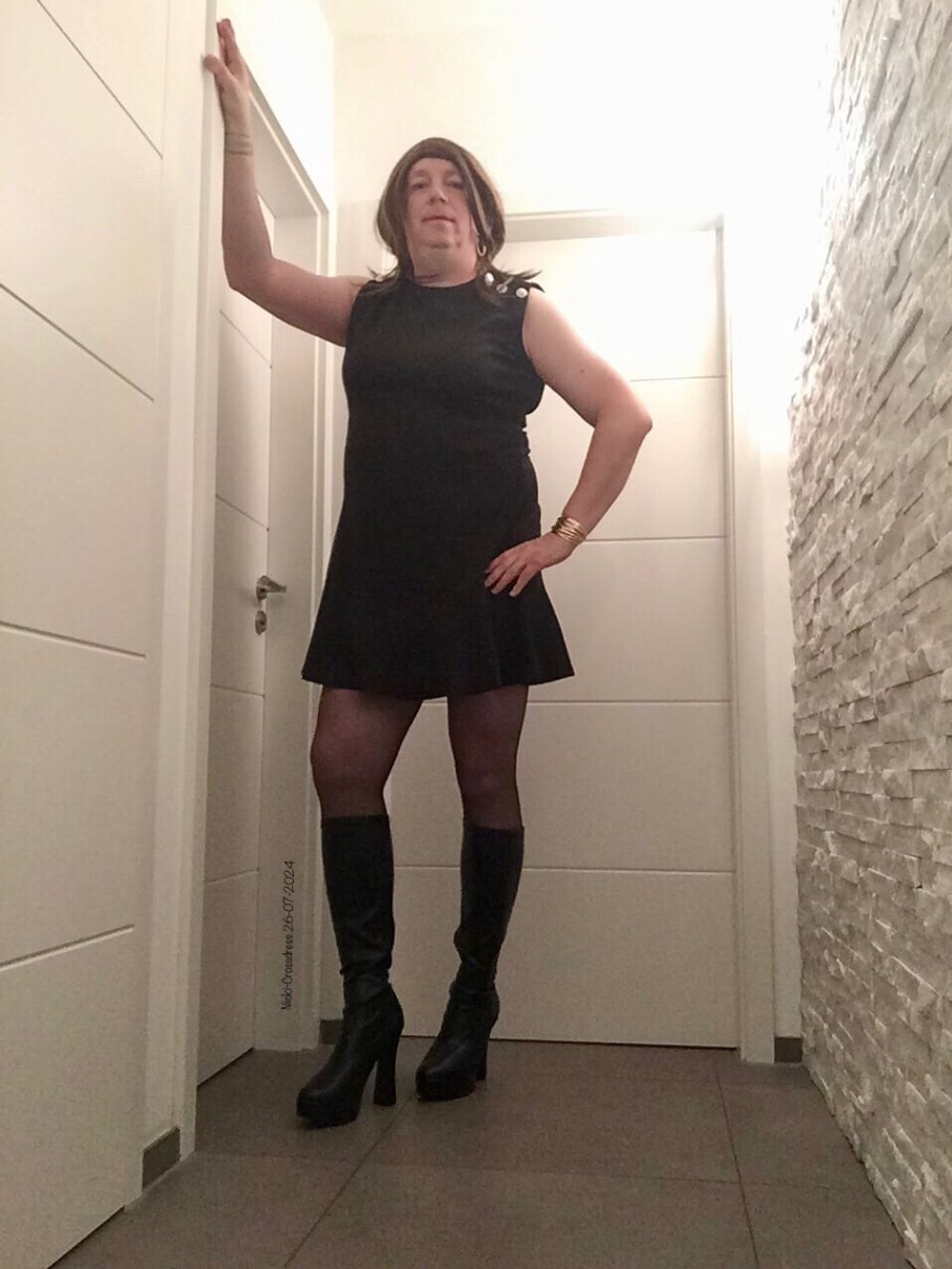 Nicki-Crossdress sexy black Dress, Stockings &amp; Boots #2