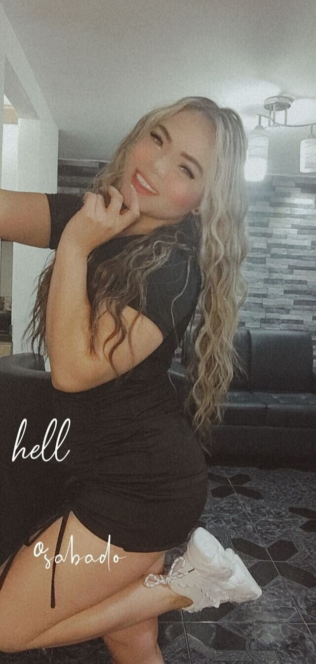 Nahomi Acosta Free Photos #3