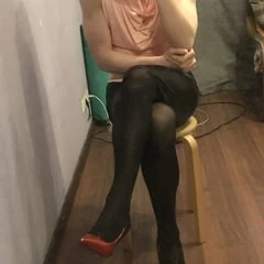 Sissy Secretary