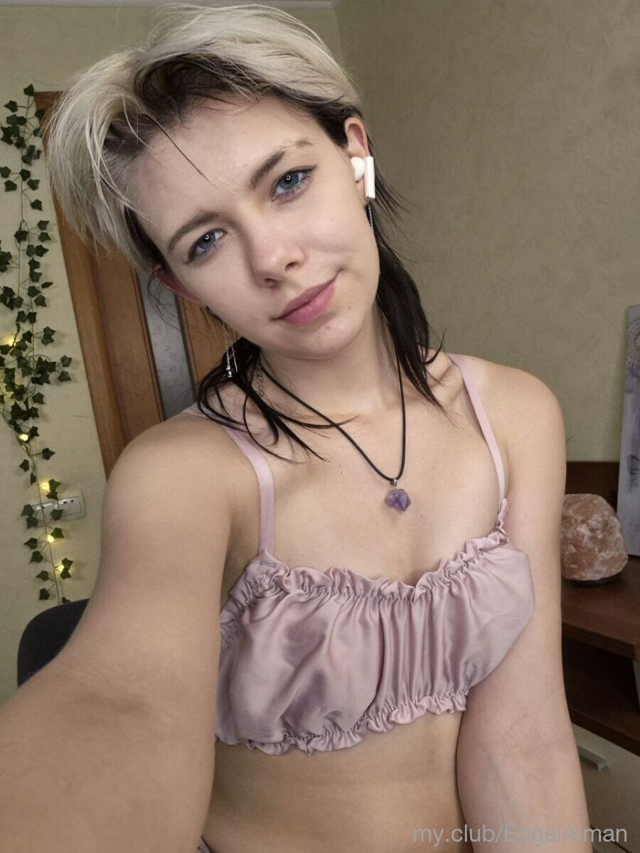 Lilian Free Photos #30