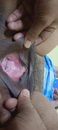 Zarah deep fudhhi pic