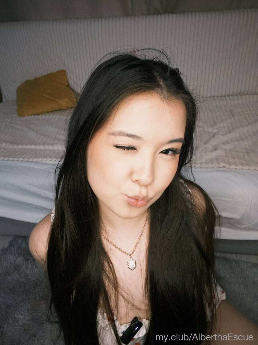 Free Aki  Photos #10