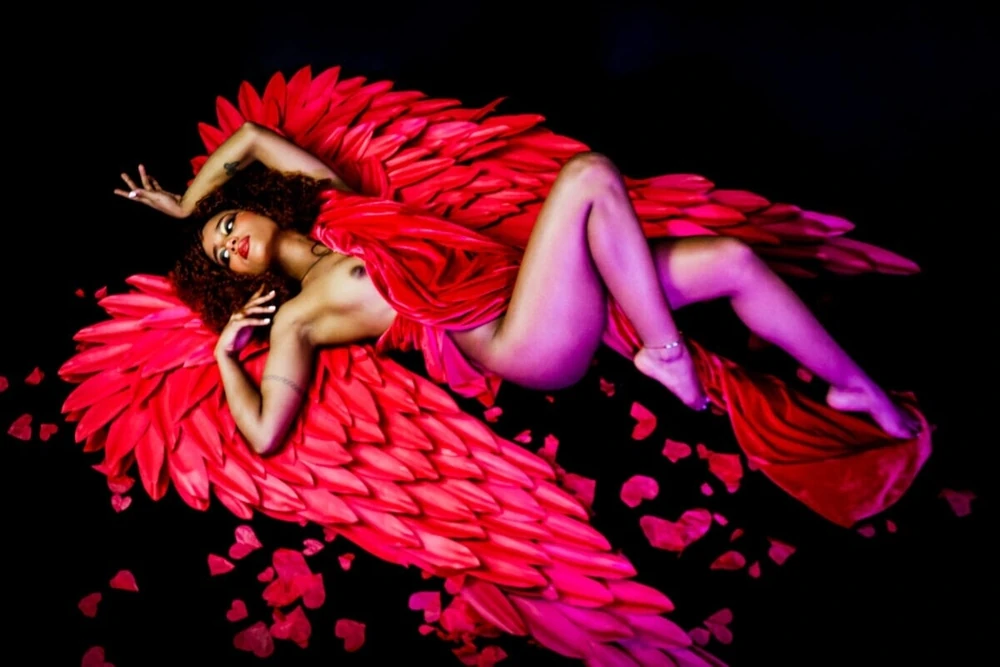 Cinthia Free Photos #5
