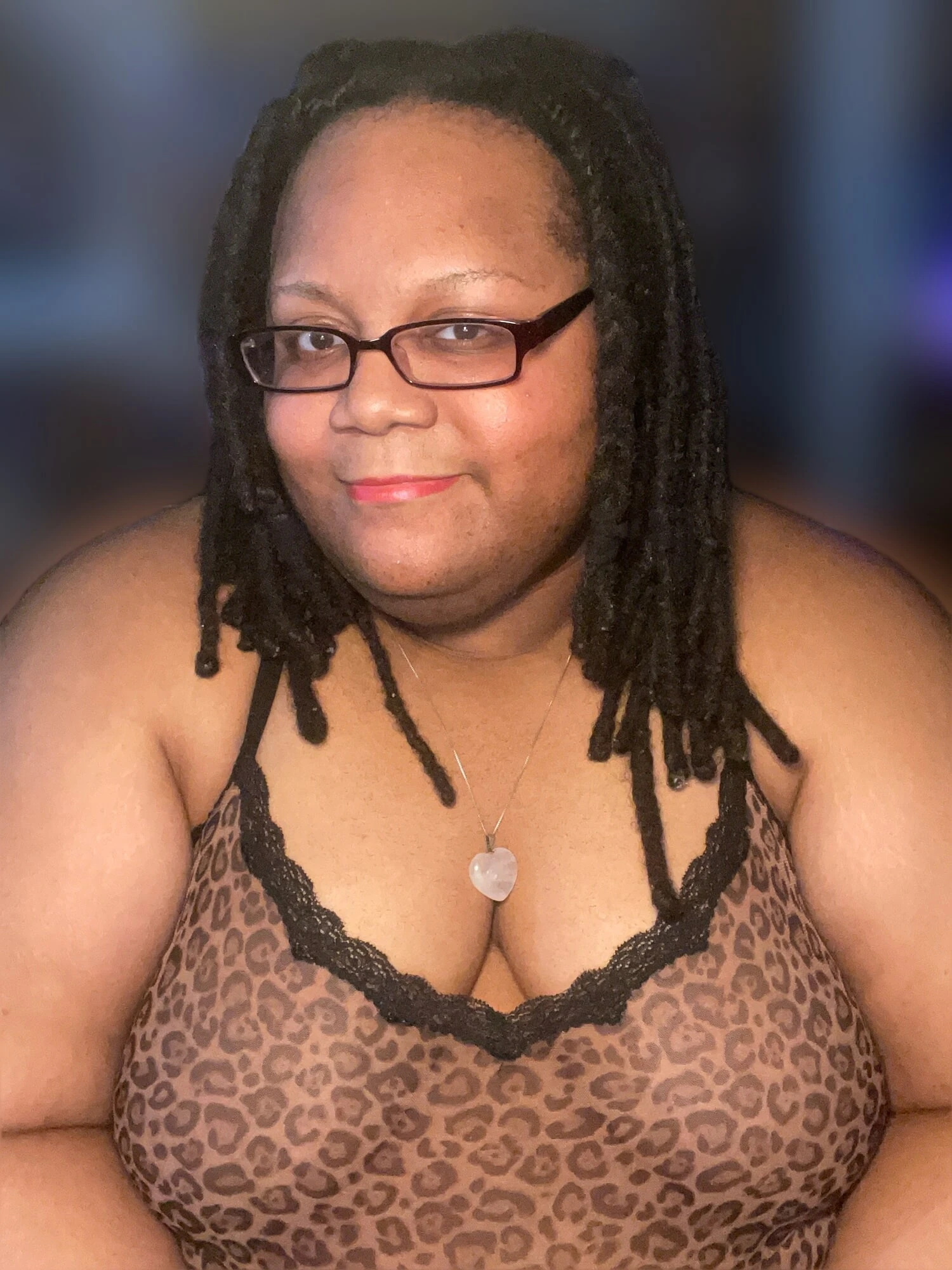 Fat Cat: Ebony SSBBW in leopard print lingerie