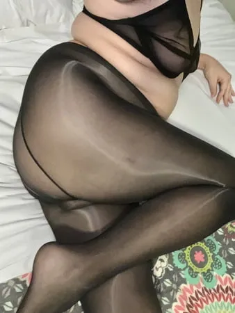 shiny pantyhose s and no panties on         